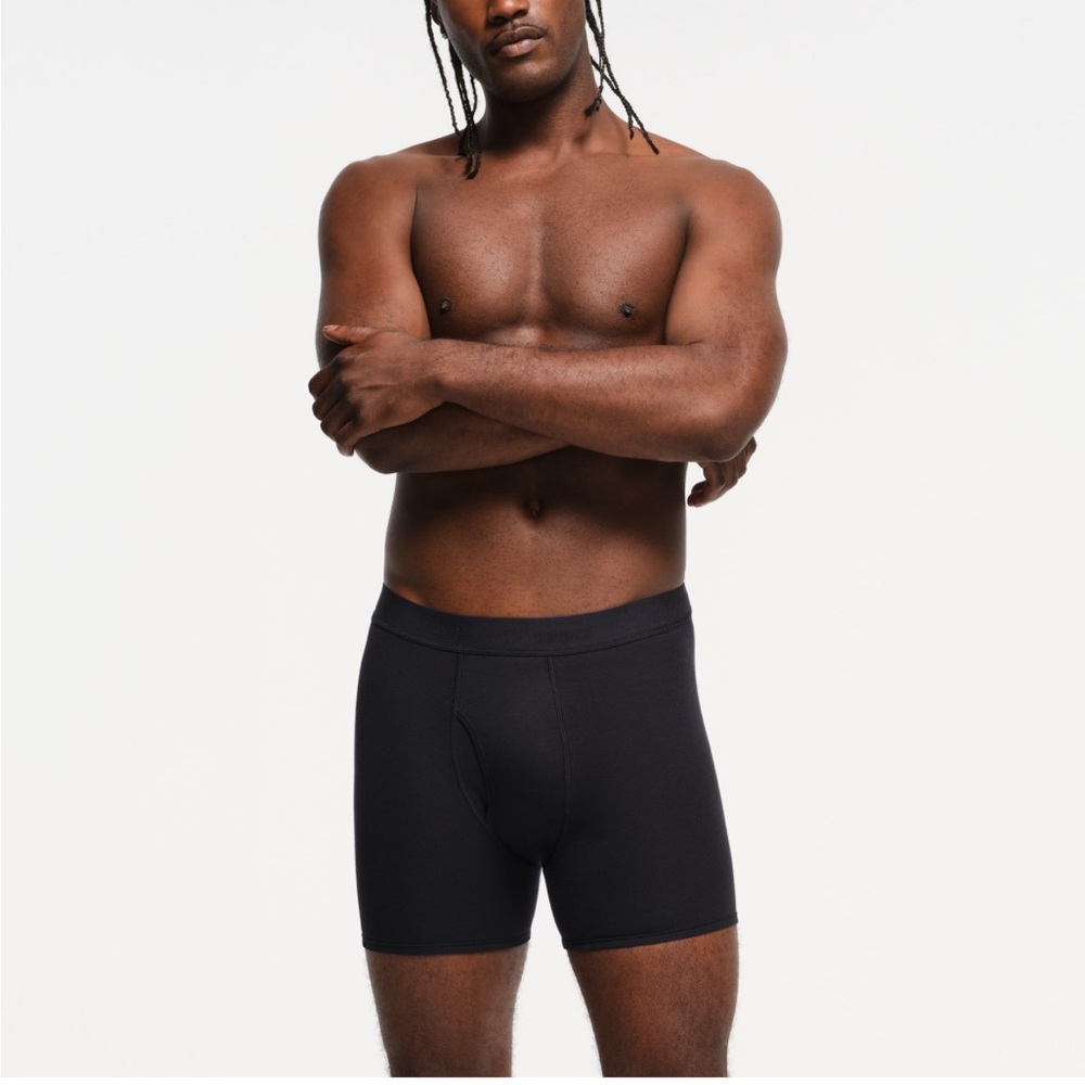 SKIMS MENS COTTON BOXER BRIEF 5” NWT ONYX